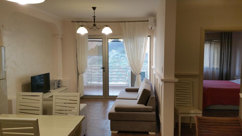 דורס Laura'S Home מראה חיצוני תמונה